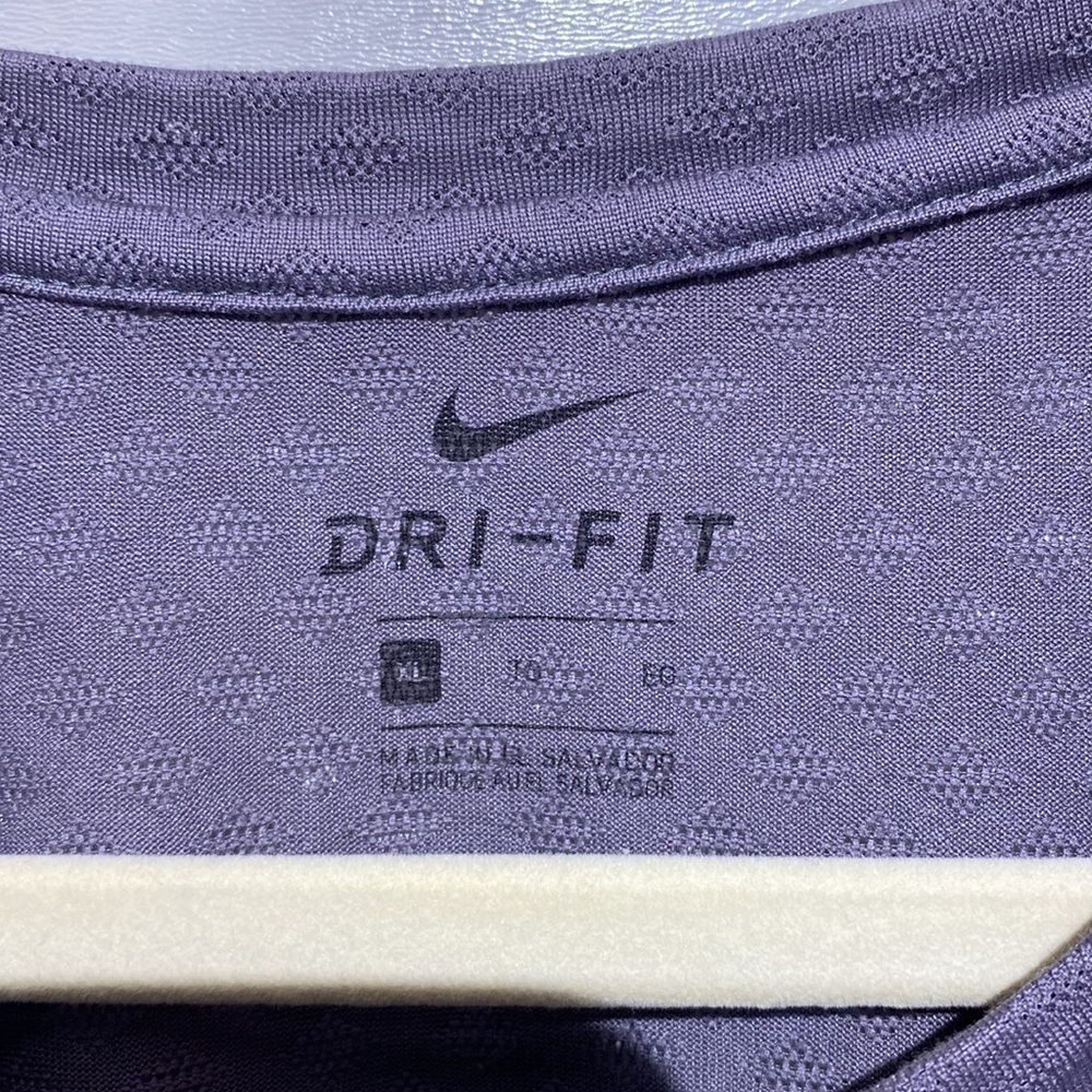 Nike Men's Gray Dri-Fit Textured Swoosh Logo Short Sleeve Athletic T-Shirt XL - Picture 6 of 10